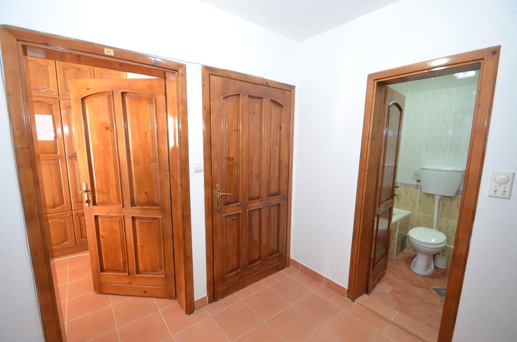 Guest House Villa Iva Budva Rum bild