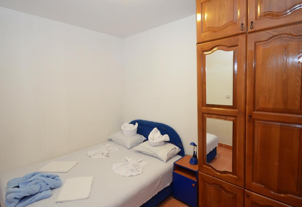 Guest House Villa Iva Budva Rum bild
