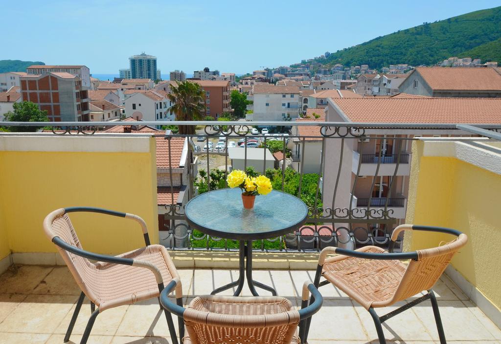 Guest House Villa Iva Budva Rum bild