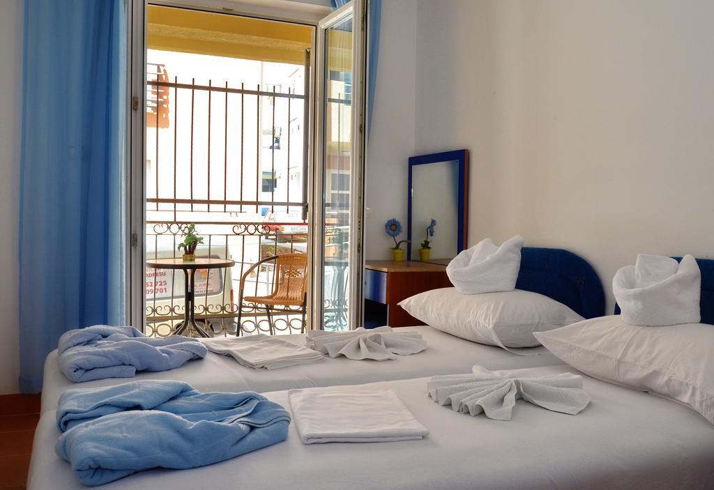 Guest House Villa Iva Budva Rum bild