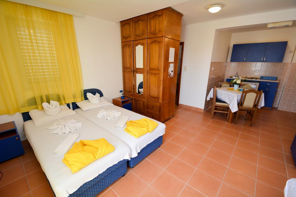 Guest House Villa Iva Budva Rum bild